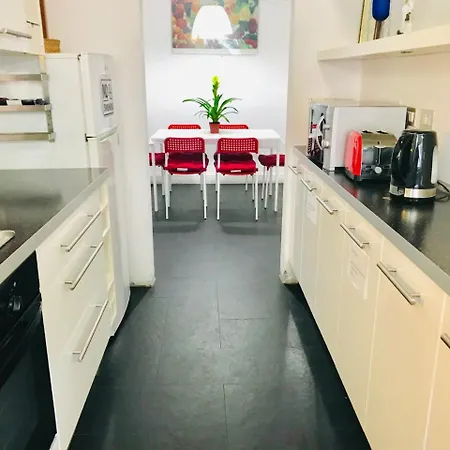 Holiday Guest house *