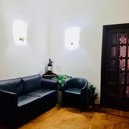 Holiday Guest house *